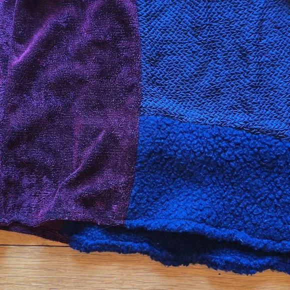 MICHAEL Michael Kors, Color-block Multi-Textured Top, Navy & Maroon, EUC, S - Picture 7 of 14